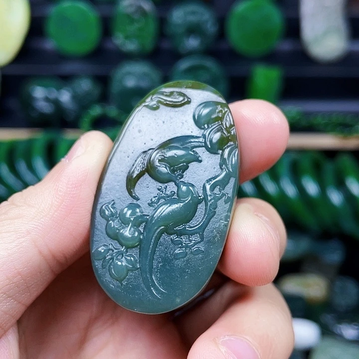 和田玉未镶嵌挂件