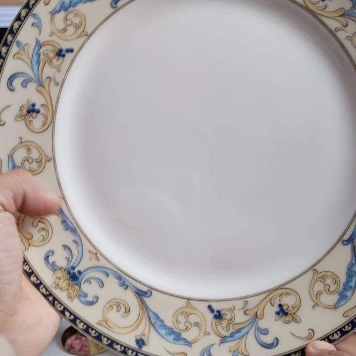 鸣嗨花盘。。。。。。。。。。