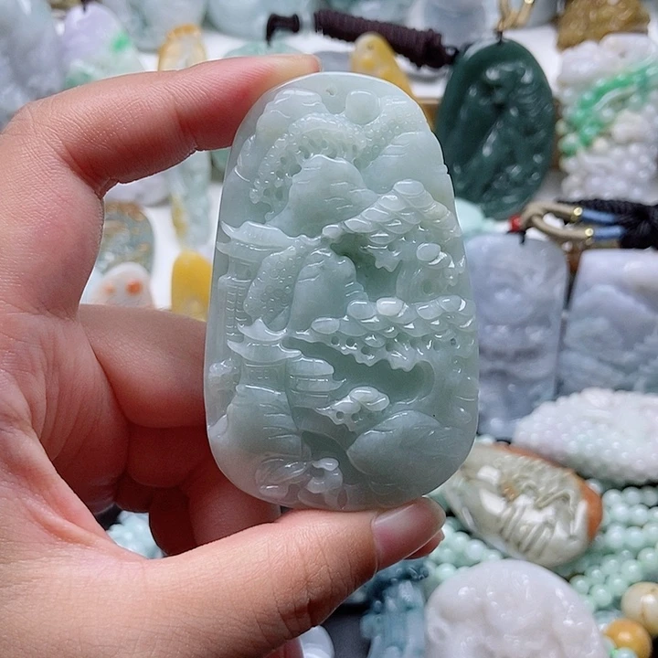 翡翠未镶嵌吊坠(不含链)1