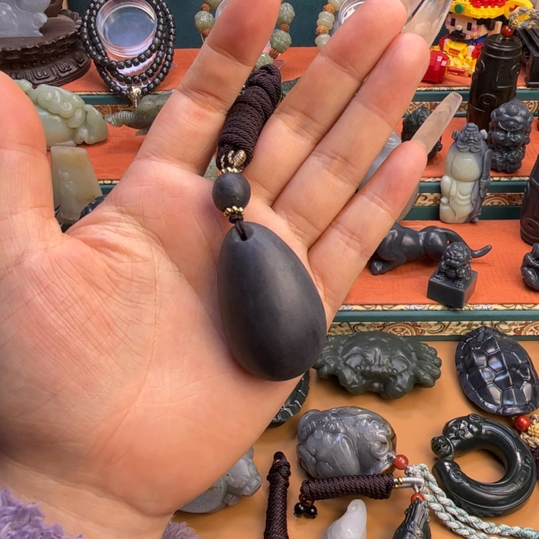 未镶嵌和田玉挂件