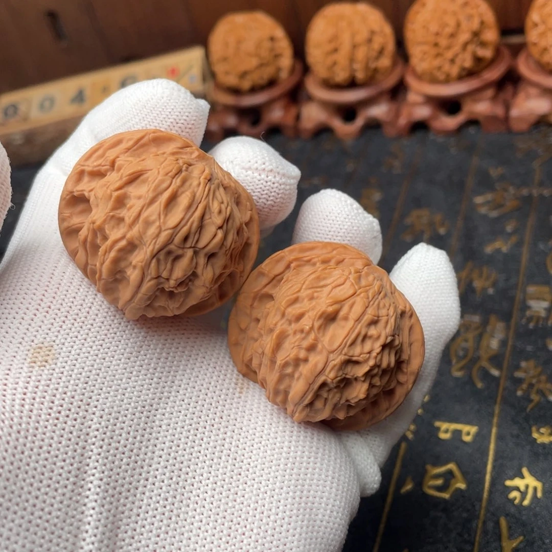 文玩核桃吊坠山地磨盘39