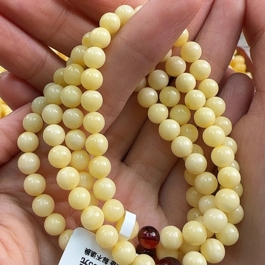 蜜蜡未镶嵌珠宝奇石