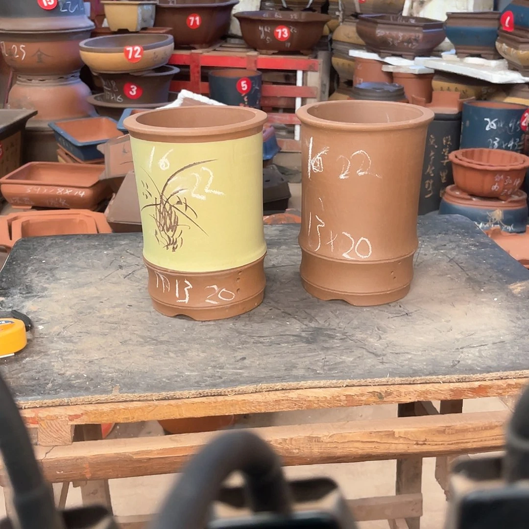 紫砂花盆竹节盆两个