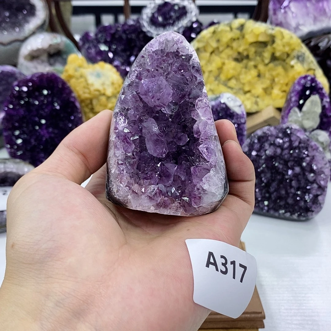 未镶嵌大型摆件（非配饰）水晶