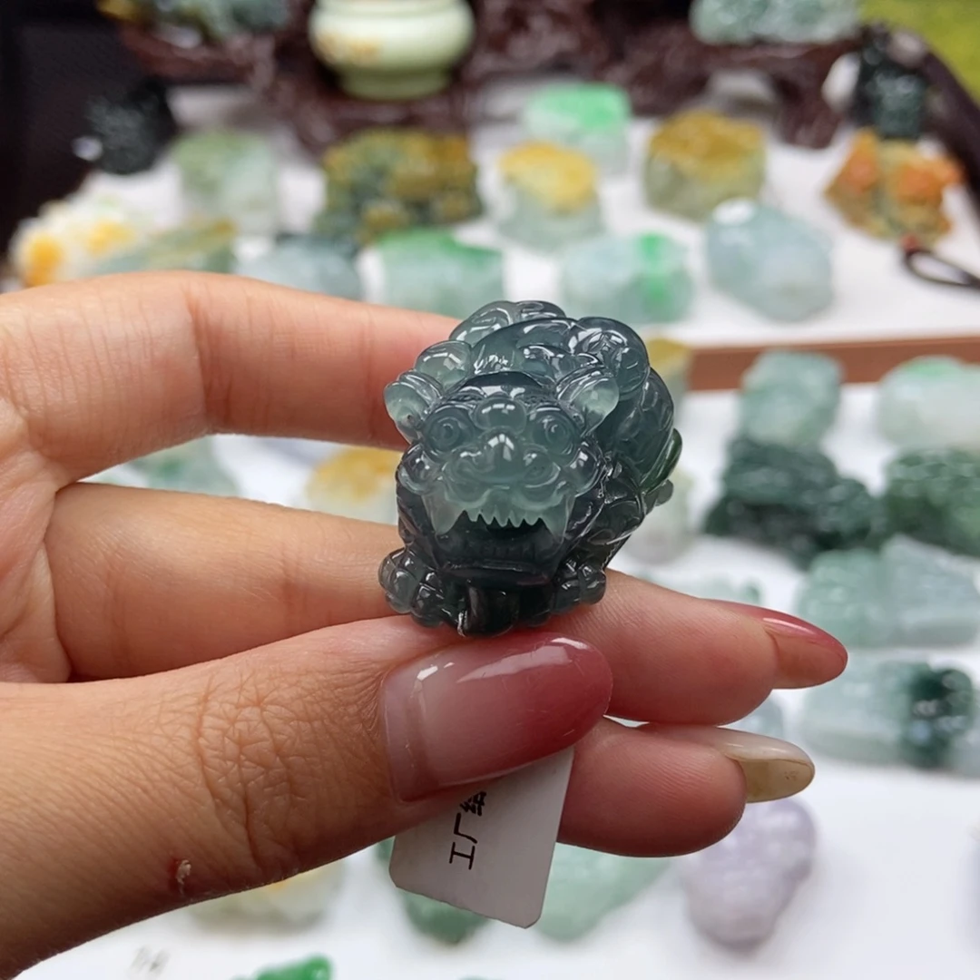颈饰未镶嵌翡翠A15 冰蓝 含珠貔貅