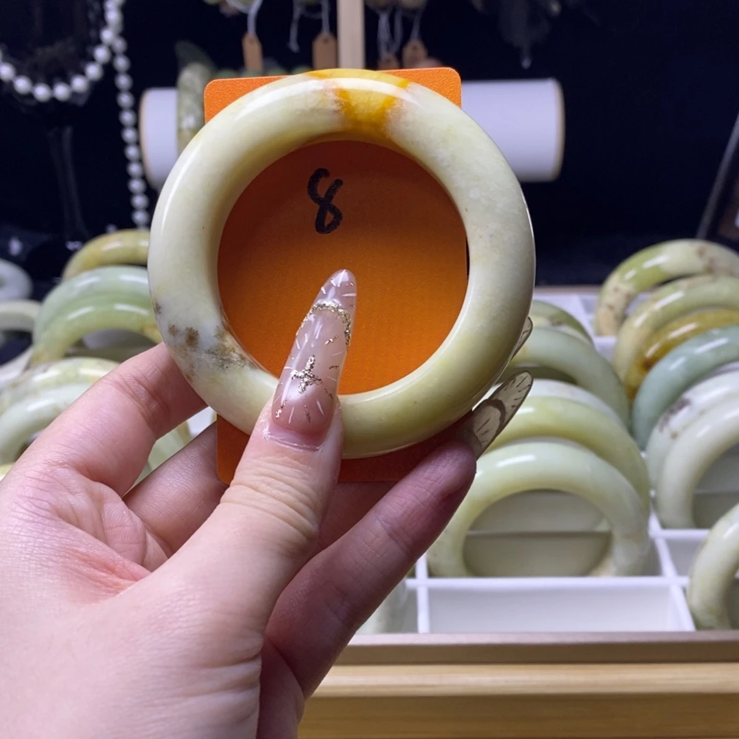 蛇纹石玉未镶嵌手镯52.3