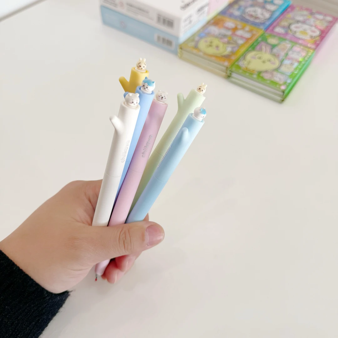 吉伊卡哇日系创意扭扭笔旋转出芯中性笔学生可爱糖果色速干刷题笔