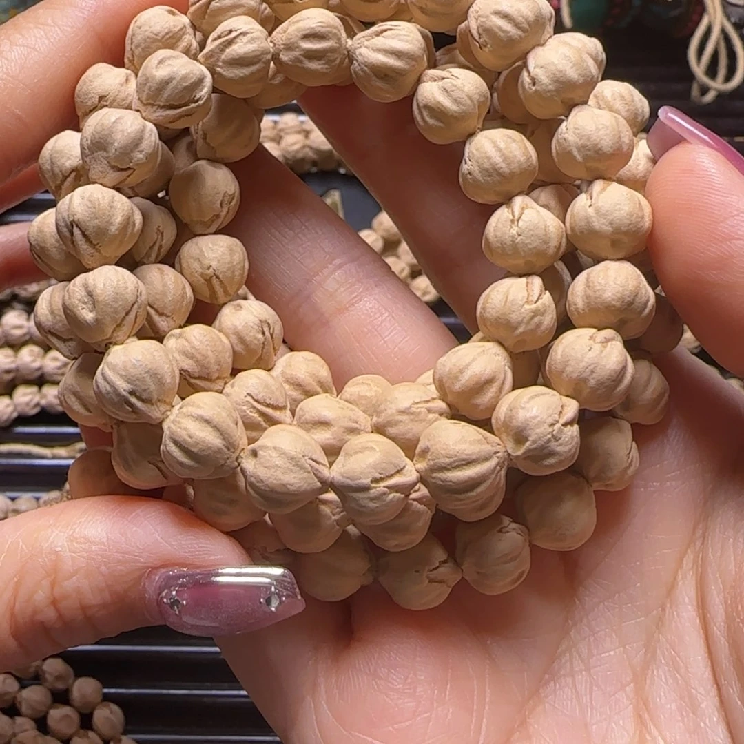 亮***剑柏香籽/百香籽吊坠