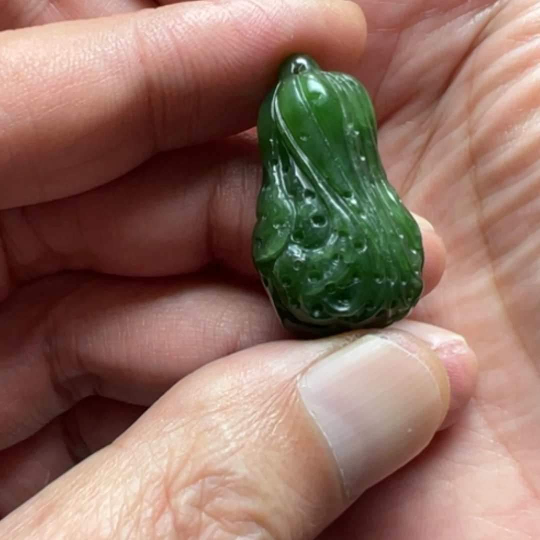 【闪购商品】颈饰未镶嵌和田玉（碧玉）