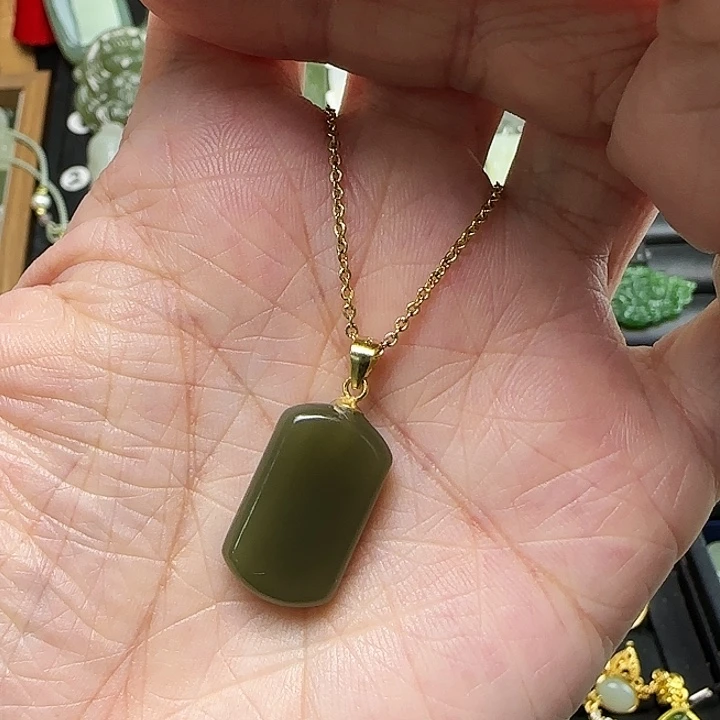 吊坠(赠链)银S925镶嵌和田玉