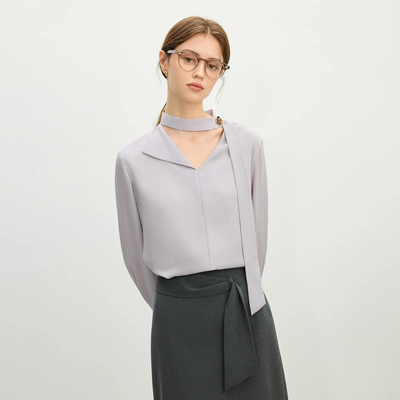 范思蓝恩微醺紫鸢设计感V领春装新款飘带简约气质上衣  25FS11210