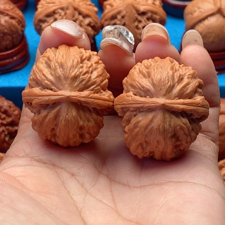 把件文玩核桃麒麟墎