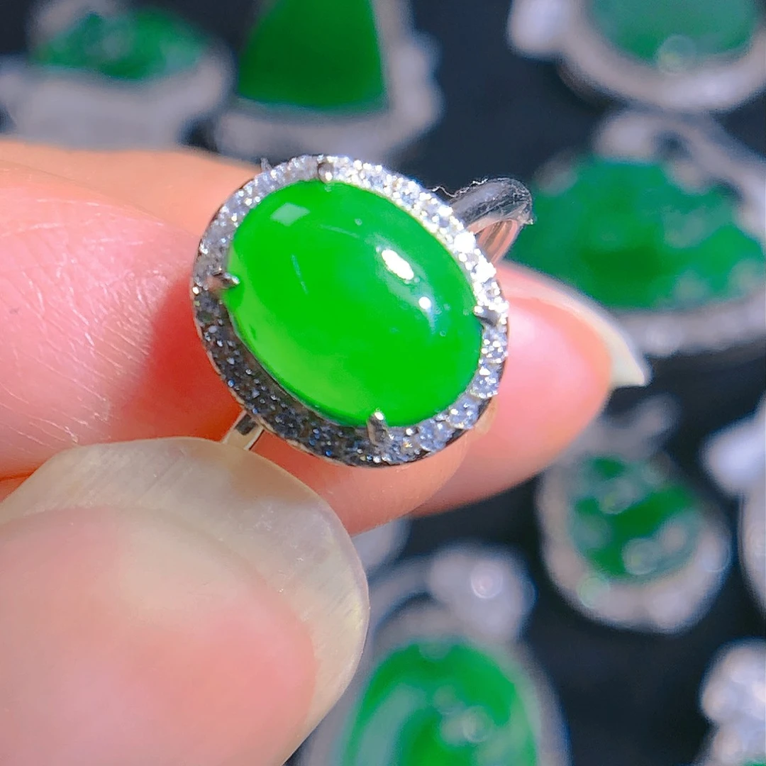 翡翠颈饰银S925镶嵌戒指