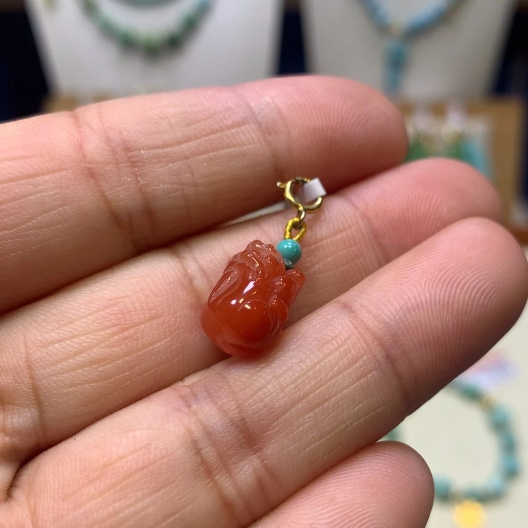 南红玛瑙银S925镀金镶嵌貔貅