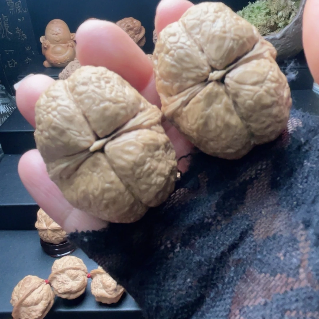 方尊…………………………福利