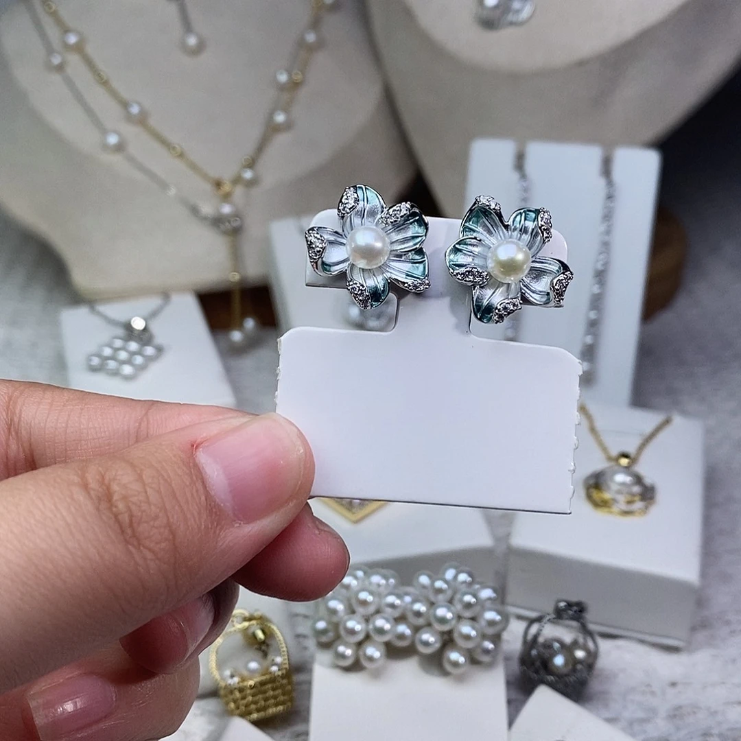 淡水珍珠银S925镶嵌耳饰