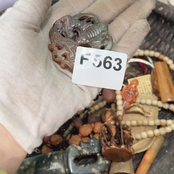 随***心瓷片直播间火爆热卖