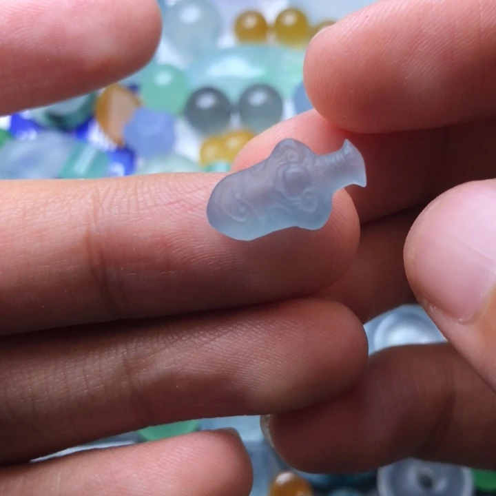 未镶嵌定制翡翠挂件