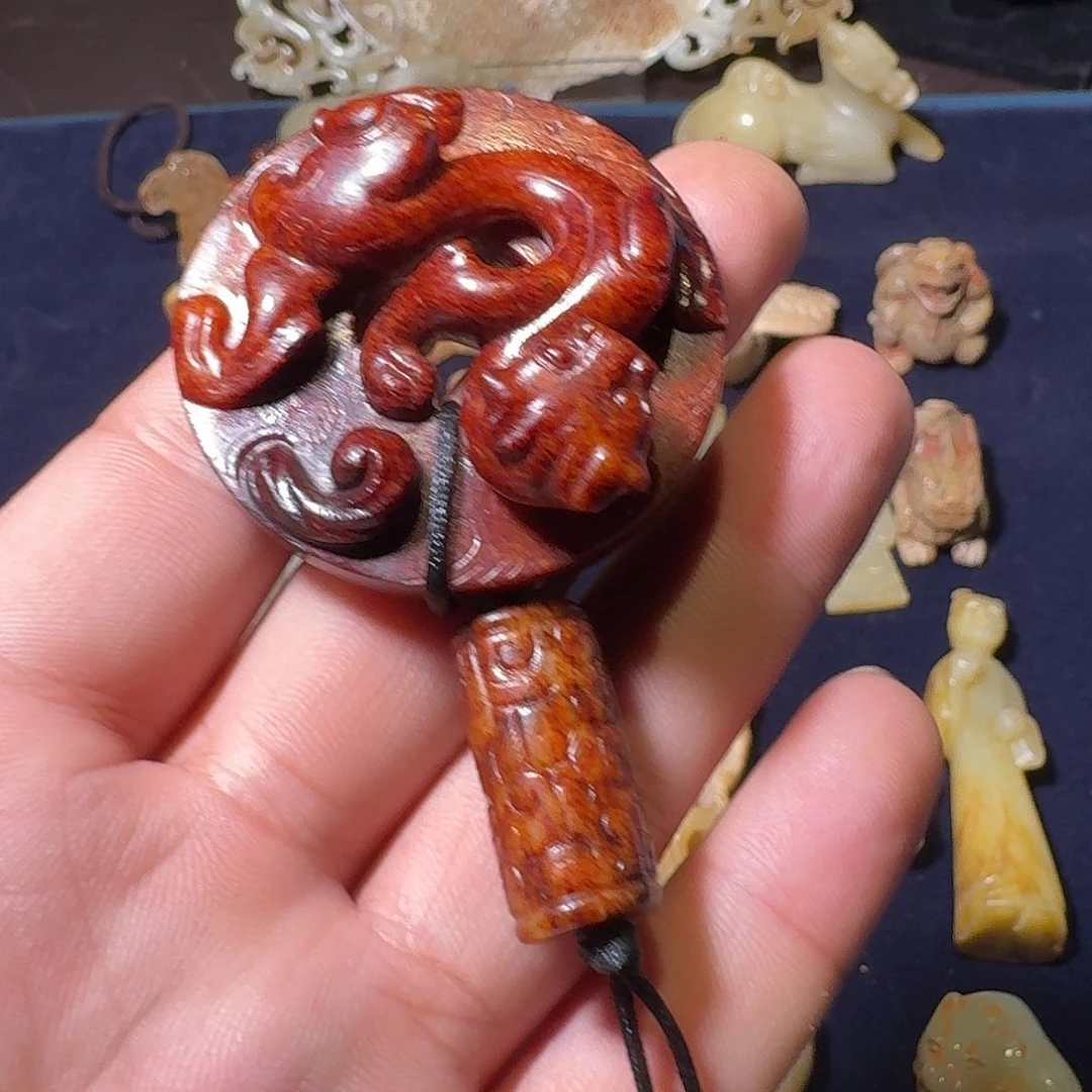 寅***合老同学问问他什么亲戚