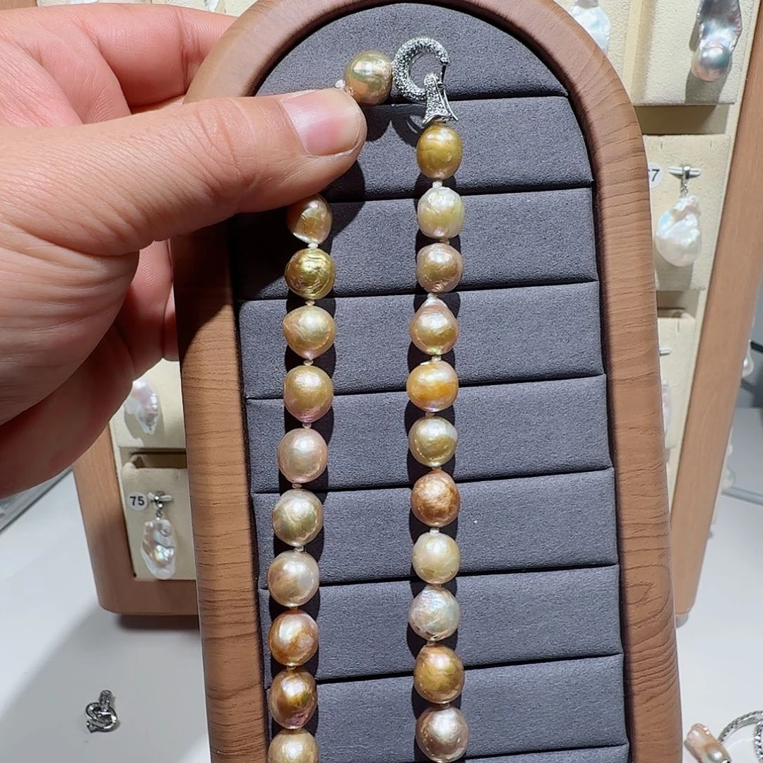 银S925镶嵌淡水珍珠颈饰