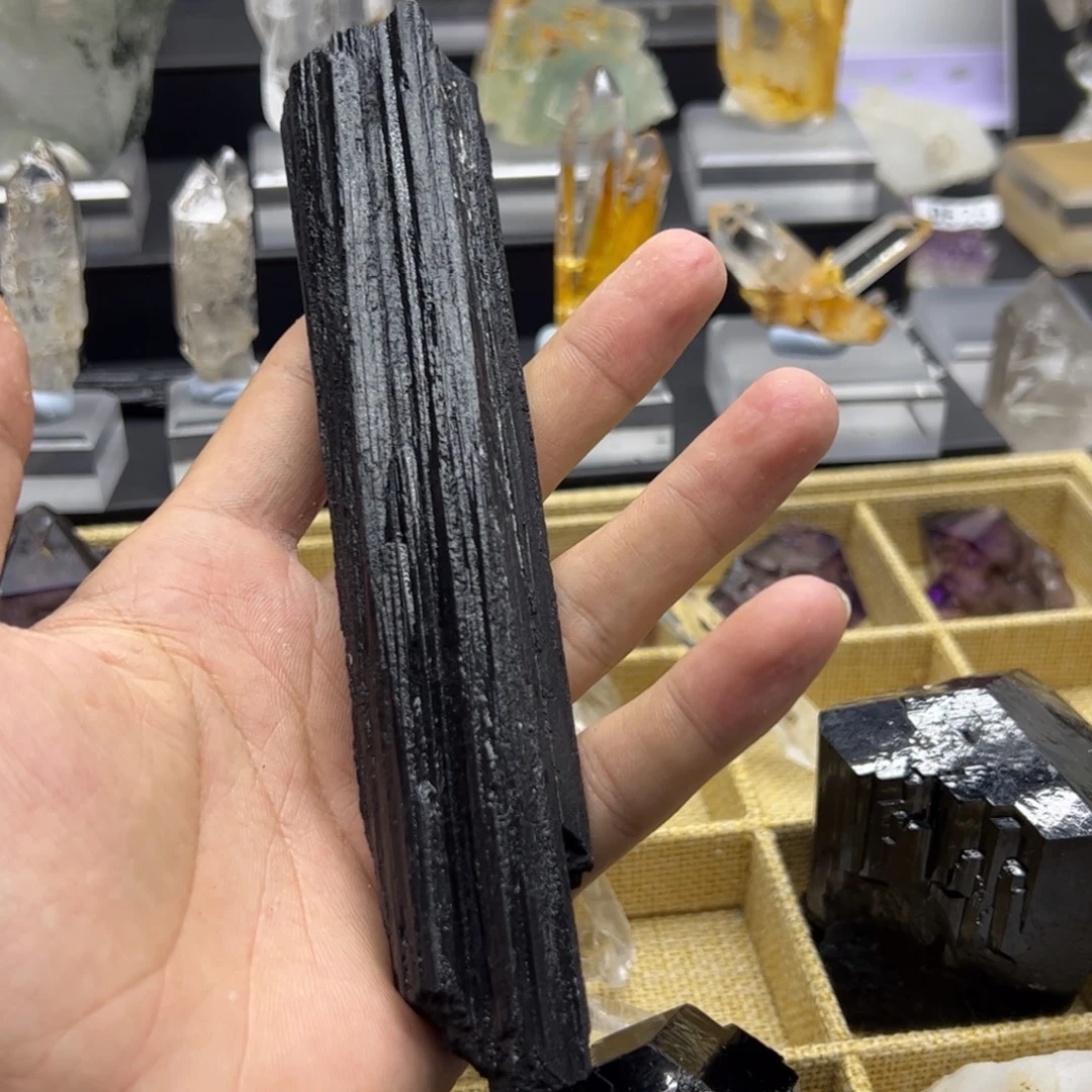 石材巴西黑碧玺原石