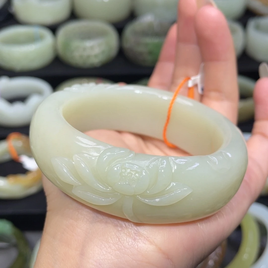 未镶嵌手镯和田玉19