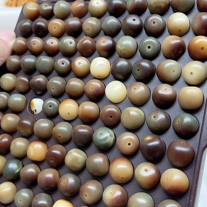 白玉菩提吊坠微瑕13-12敦煌桶珠98颗