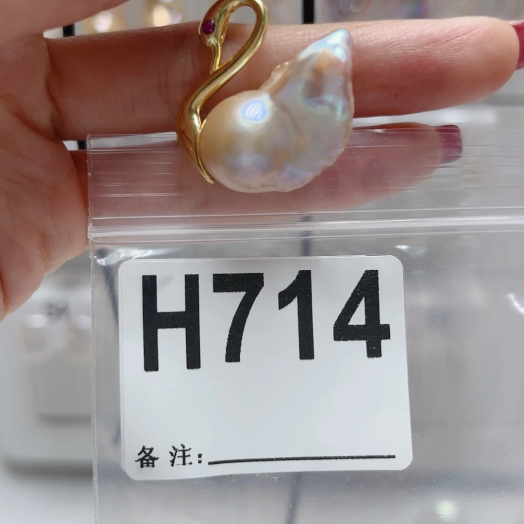 颈饰淡水珍珠未镶嵌