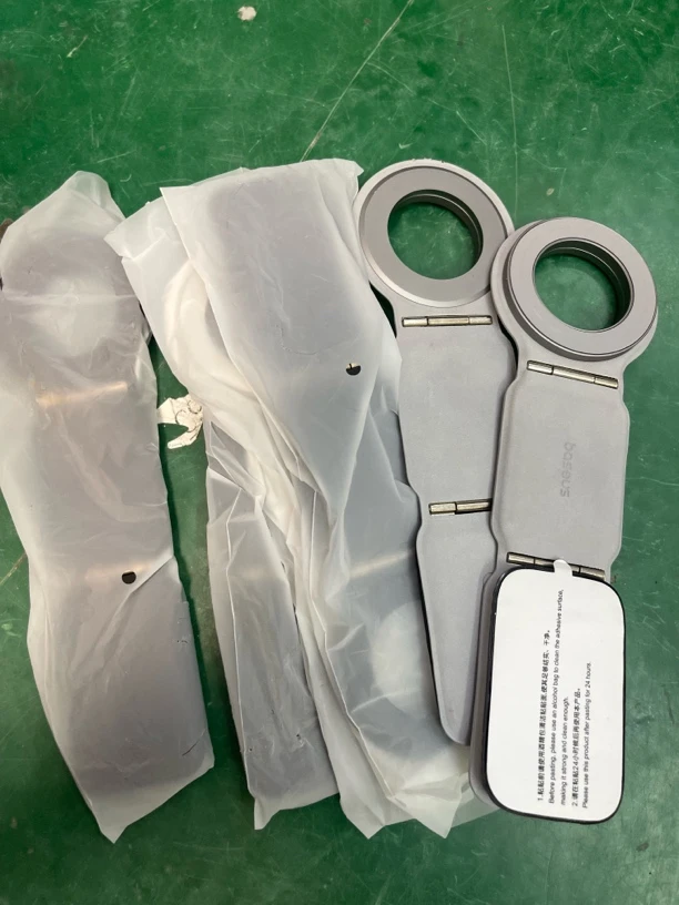 9新  捡漏手机支架 颜色随机L036