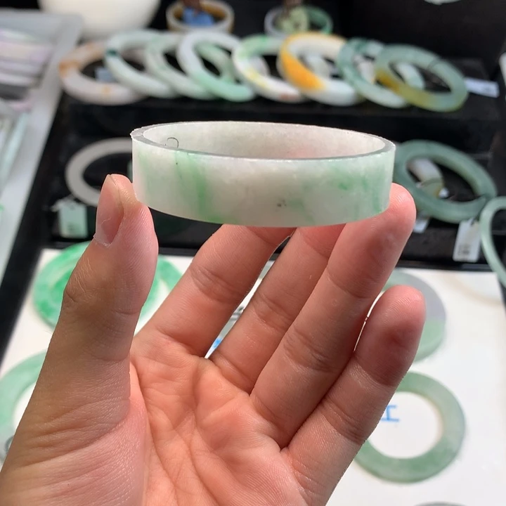 定制翡翠翡翠未镶嵌?**ル