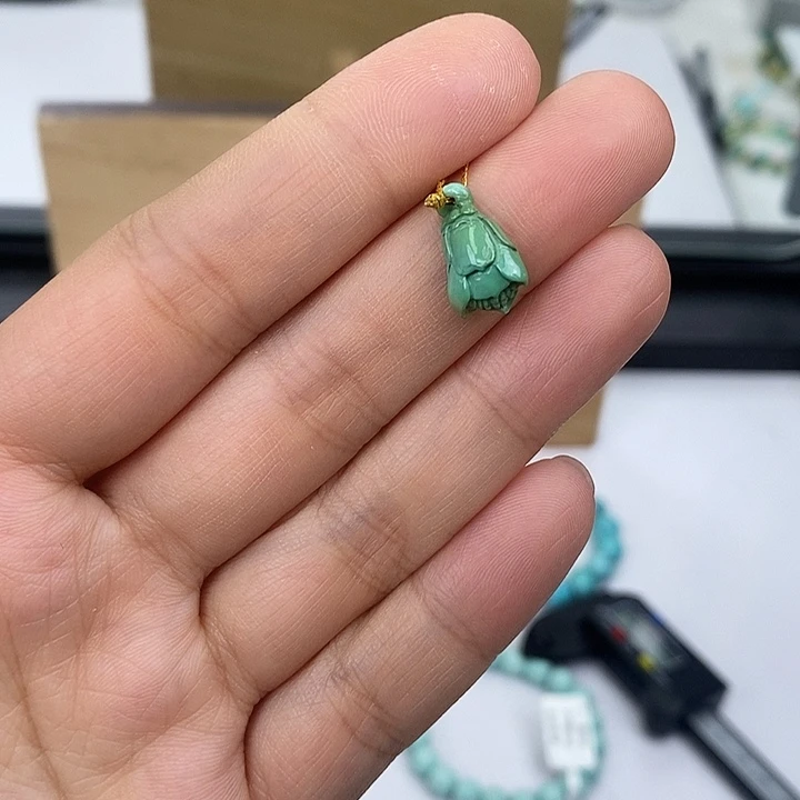 未镶嵌绿松石珠宝奇石