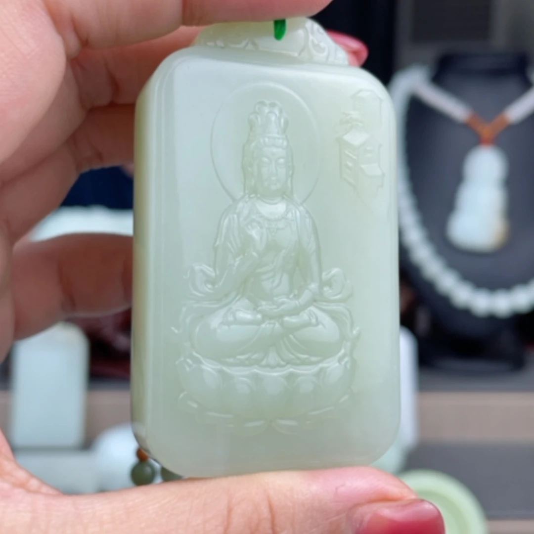 【闪购商品】颈饰未镶嵌和田玉