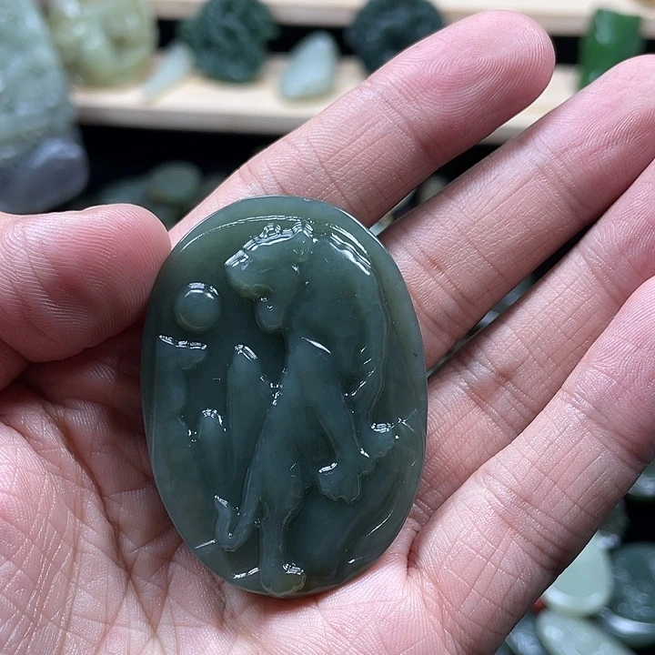 和田玉未镶嵌挂件