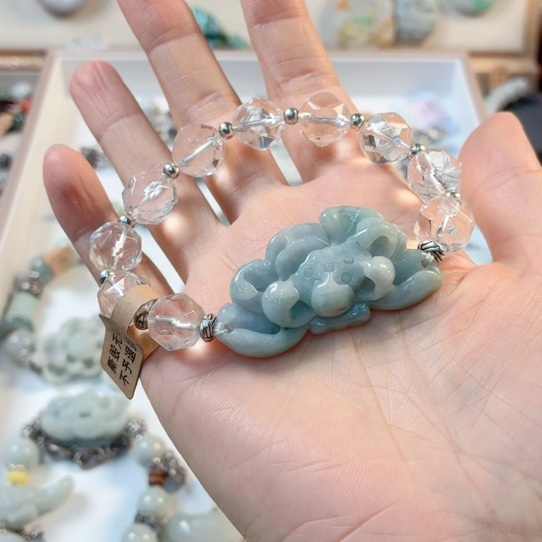 翠***儿未镶嵌手链翡翠手串