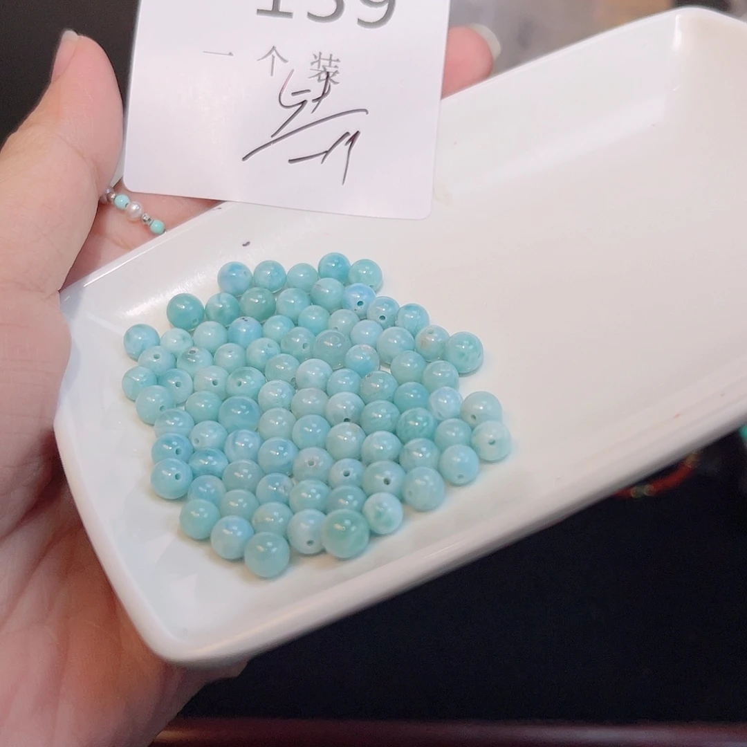 未镶嵌珠宝半成品水晶159 。
