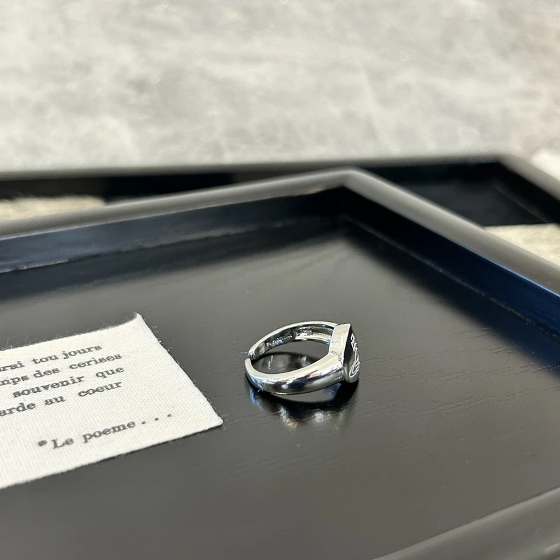 铜合金戒指 星球白色戒指JZ1701