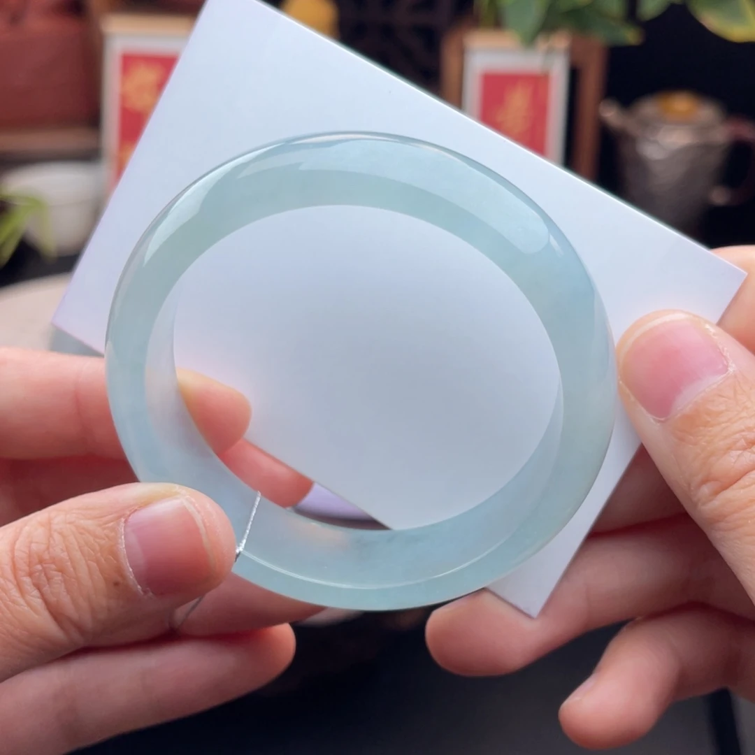 未镶嵌手镯翡翠轮胎