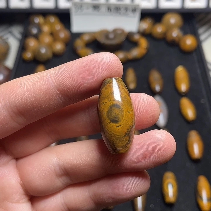 玛瑙/玉髓颈饰未镶嵌敖***呀