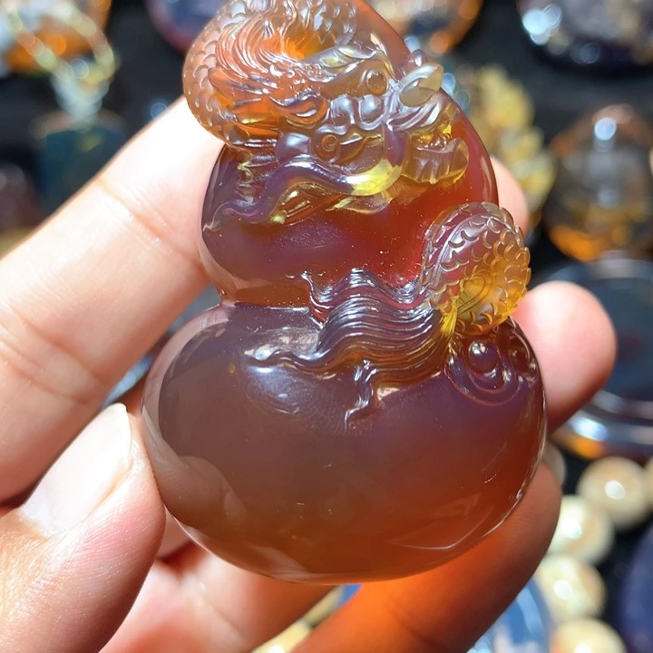 未镶嵌颈饰琥珀?****?葫芦龙