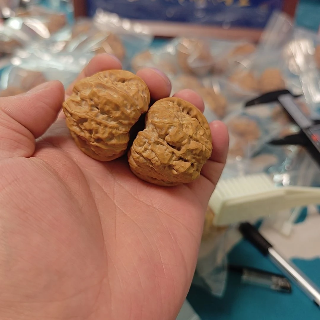 用****9文玩核桃蛤蟆头四一