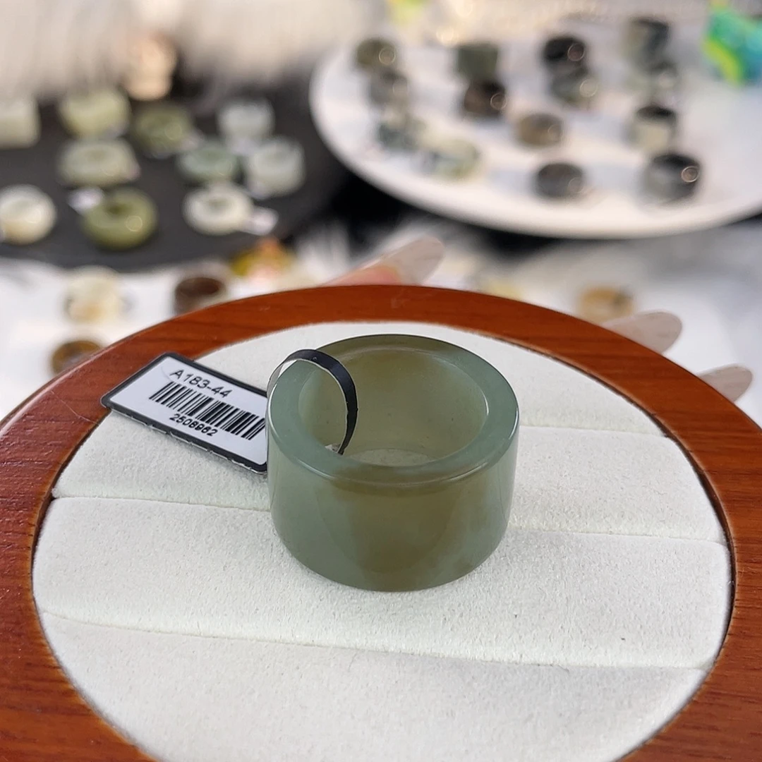 和田玉未镶嵌戒指k64 蓝糖扳指18.4mm