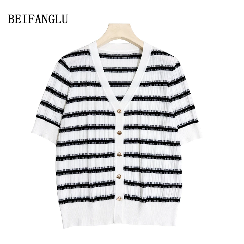 【北方鹿】天丝醋酯桑蚕丝！气质条纹V领一字扣针织短袖W9635