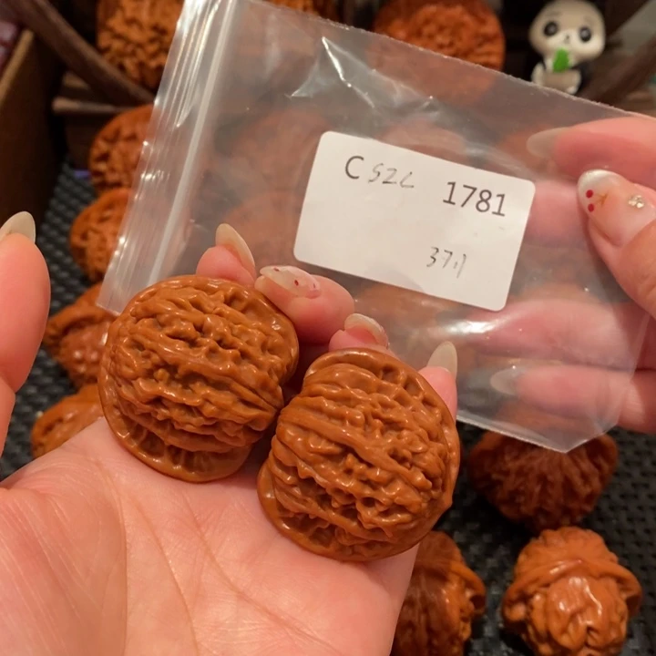 文玩核桃吊坠四座楼37