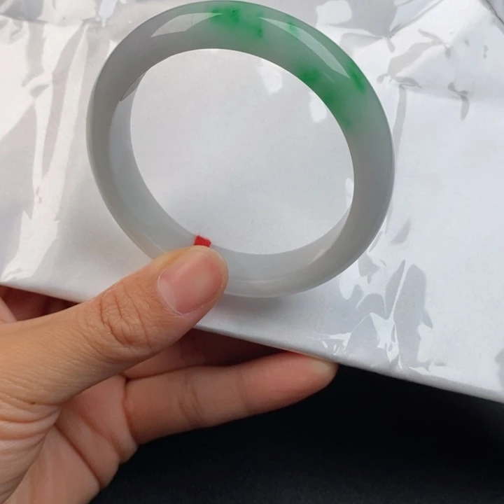 夏***时拍哪个发哪个，以实物为准