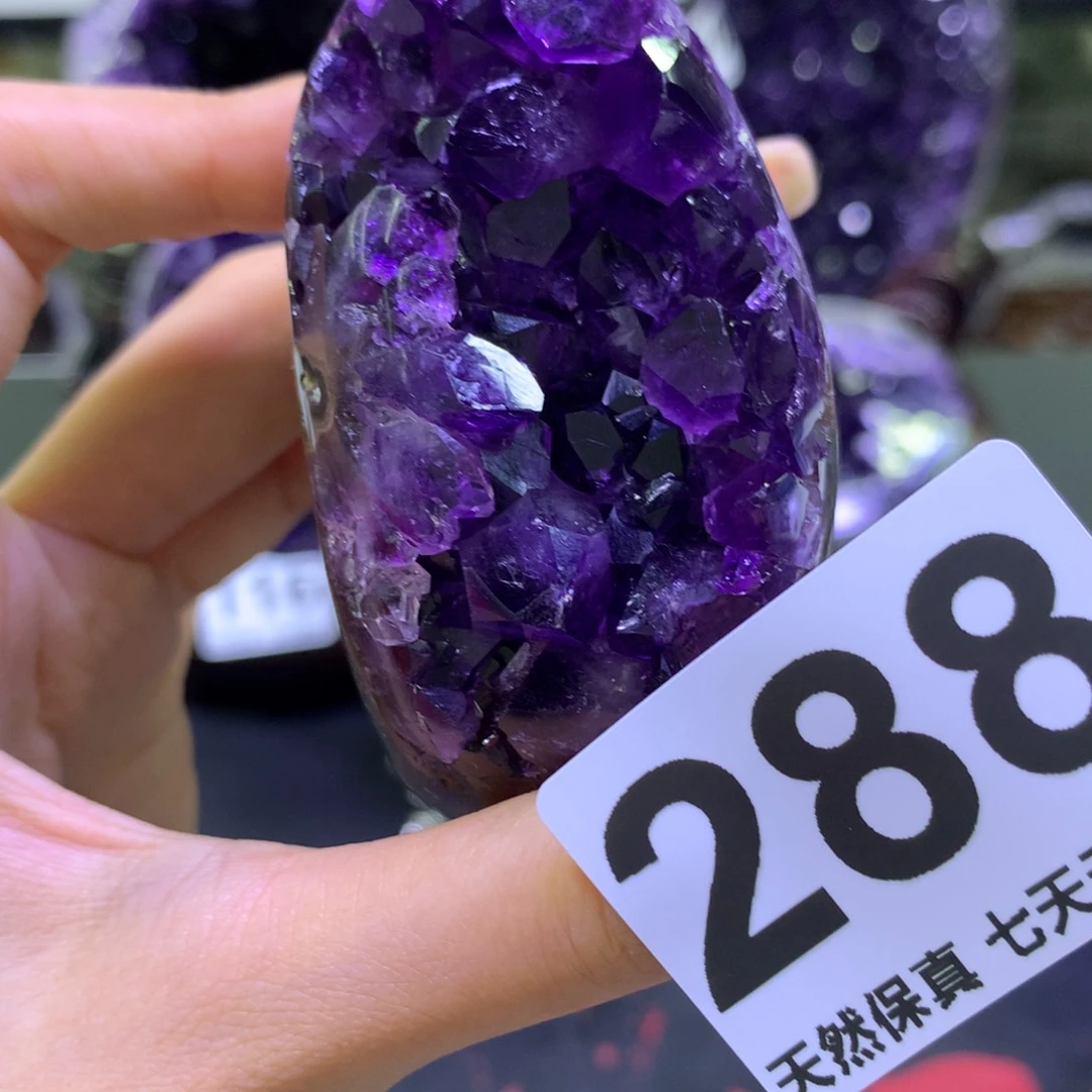 未镶嵌水晶大型摆件(非配饰)