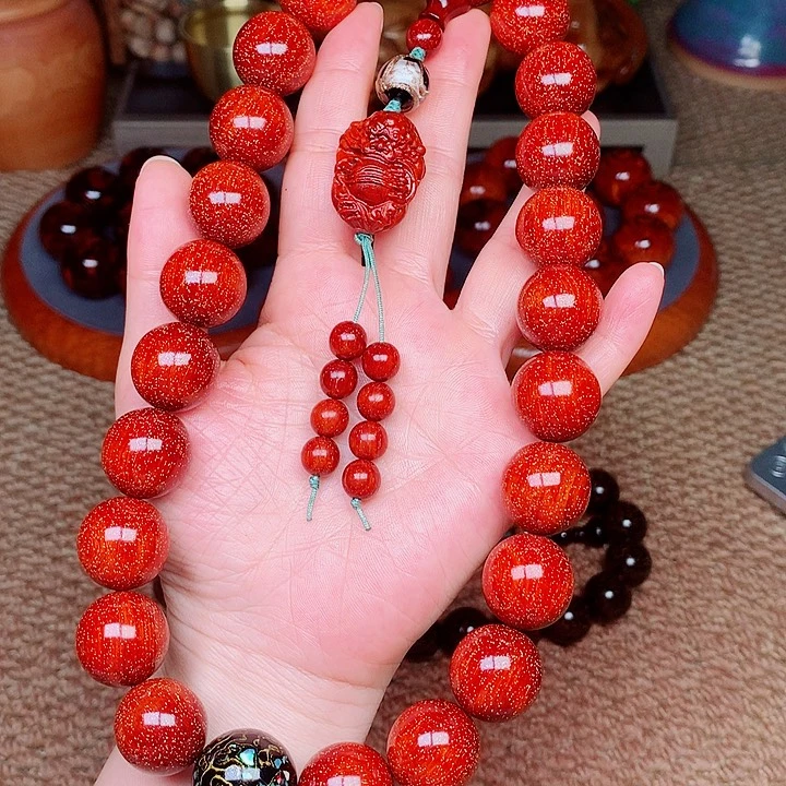 檀香紫檀（小叶紫檀）1.8手红