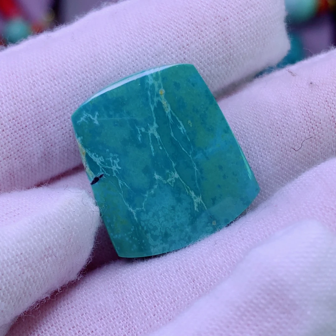 绿松石未镶嵌原矿绿松石