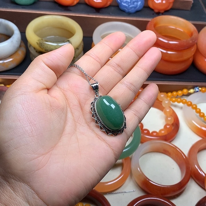 石英质玉未镶嵌手链