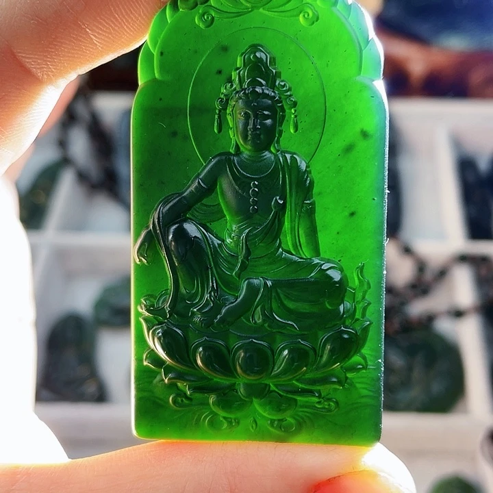 蛇纹石玉未镶嵌挂件