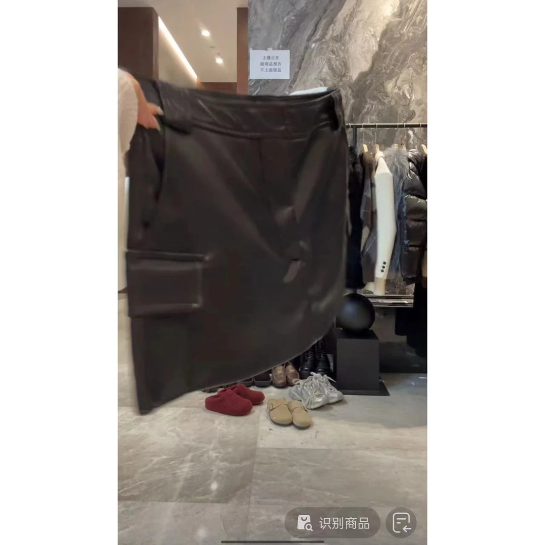 徐秋阳  A字皮裙裤    百搭舒适显瘦高腰字皮裙裤  10602